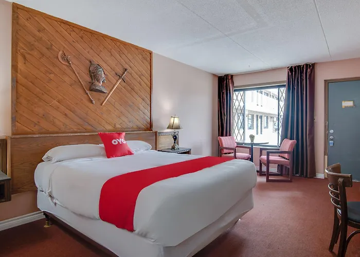 Falls Inn Near Casino Niagara By Oyo